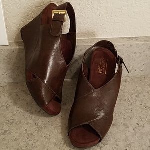 AEROLOGY Wedge Shoes